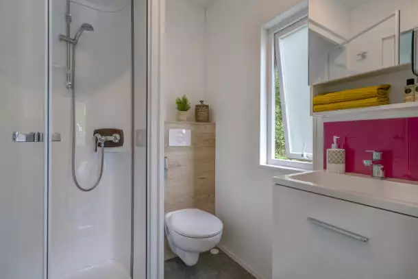 Camping Village de La Guyonnière 5*, Camping 5* à Saint Julien des Landes (Vendée) - Location Mobil Home pour 6 personnes - Photo N°8