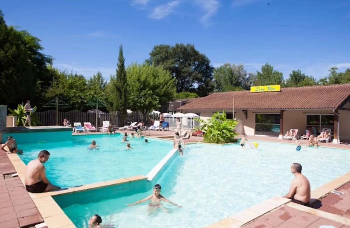 Camping l'Eau Vive 3*, Camping 4* à Carennac (Lot) - Location Mobil Home pour 6 personnes - Photo N°7