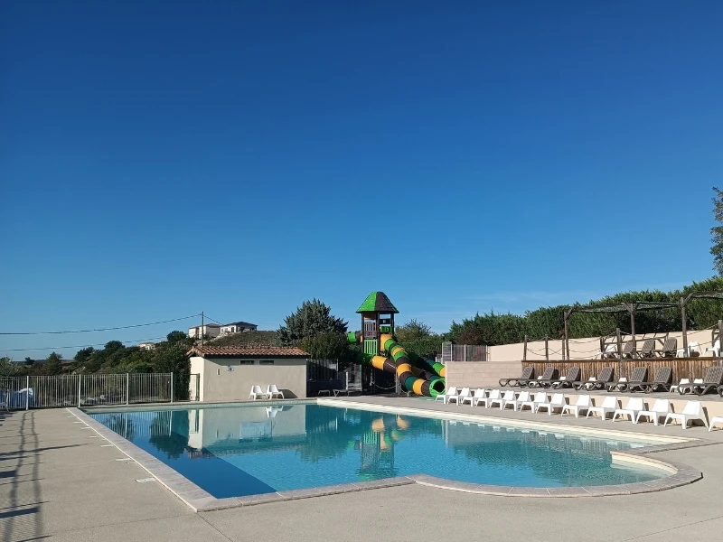 Ludo Camping 3*, Camping 3* à Lussas (Ardèche) - Location Mobil Home pour 6 personnes - Photo N°11