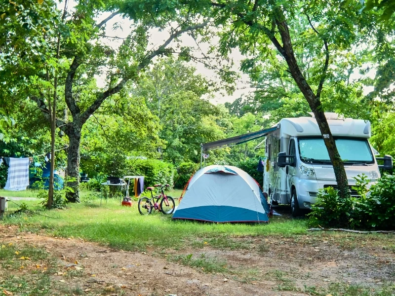 Ludo Camping 3*, Camping 3* à Lussas (Ardèche) - Location Mobil Home pour 6 personnes - Photo N°15