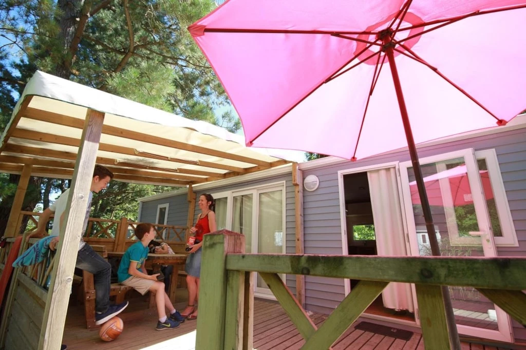 Nantes Camping 5*, Camping 5* à Nantes (Loire Atlantique) - Location Mobil Home pour 6 personnes - Photo N°6