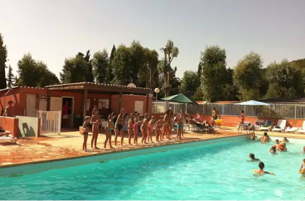 Camping Parc Valrose 4*, Camping 4* à La Londe les Maures (Var) - Location Mobil Home pour 5 personnes - Photo N°3