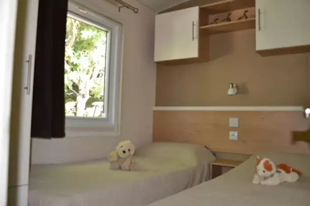 Camping Parc Valrose 4*, Camping 4* à La Londe les Maures (Var) - Location Mobil Home pour 5 personnes - Photo N°10