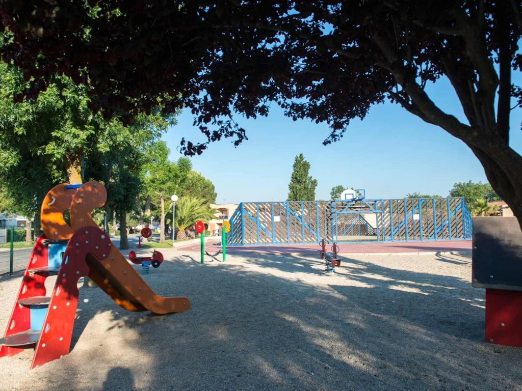 Camping La Carabasse 4*, Camping 4* à Vias (Hérault) - Location Mobil Home pour 8 personnes - Photo N°14