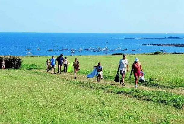  Camping Le Raguenes Plage 4*, Camping 4* à Névez (Finistère) - Location Mobil Home pour 4 personnes - Photo N°15
