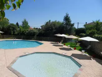 Camping Etche Zahar 3*, Camping 3* à Urt (Pyrénées Atlantiques) - Location Tente équipée pour 4 personnes - Photo N°11