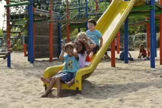 Camping Club Les Lacs 5*, Camping 5* à Soulac sur Mer (Gironde) - Location Mobil Home pour 4 personnes - Photo N°5