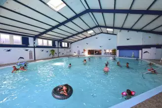 Camping Club Les Lacs 5*, Camping 5* à Soulac sur Mer (Gironde) - Location Mobil Home pour 4 personnes - Photo N°17