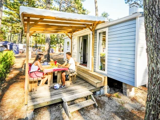 Camping Domaine de la Marina 4* - Ze collection, Camping 4* à Messanges (Landes) - Location Mobil Home pour 4 personnes - Photo N°1
