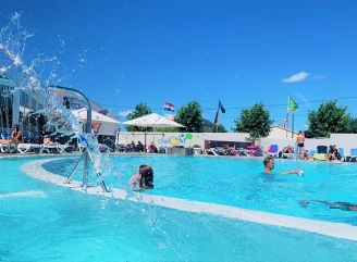 Camping l'Océano d'Or 5* Ze collection, Camping 5* à Jard sur Mer (Vendée) - Location Mobil Home pour 5 personnes - Photo N°18