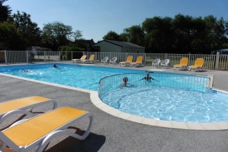 Camping La Fontaine 3*, Camping 3* à Guérande (Loire Atlantique) - Location Mobil Home pour 4 personnes - Photo N°2