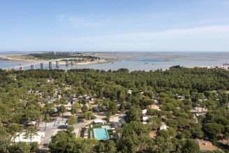Camping La Grande Côte 4* Ze collection, Camping 4* à La Barre de Monts (Vendée) - Location Mobil Home pour 4 personnes - Photo N°2