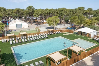 Camping La Grande Côte 4* Ze collection, Camping 4* à La Barre de Monts (Vendée) - Location Mobil Home pour 4 personnes - Photo N°3