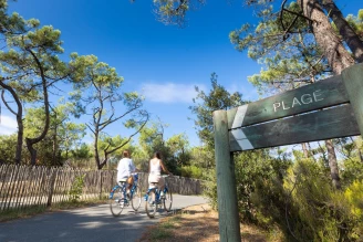 Camping Médoc Plage 4* Ze collection, Camping 4* à Vendays Montalivet (Gironde) - Location Mobil Home pour 5 personnes - Photo N°5