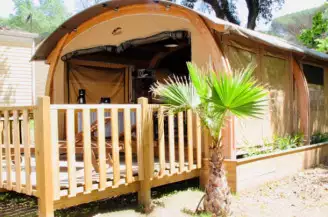 Camping Site de Gorge Vent 3*, Camping 3* à Fréjus (Var) - Location Tente équipée pour 6 personnes - Photo N°2