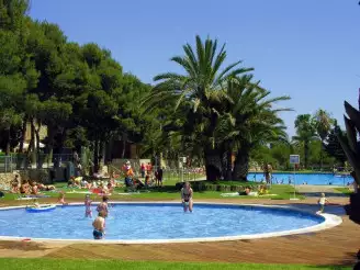 Camping Vilanova Park 4*, Camping 4* à Vilanova I la Geltru (Barcelone) - Location Bungalow pour 4 personnes - Photo N°14
