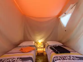 Camping de Kersentic 3*, Camping 3* à Fouesnant (Finistère) - Location Cabane pour 4 personnes - Photo N°13