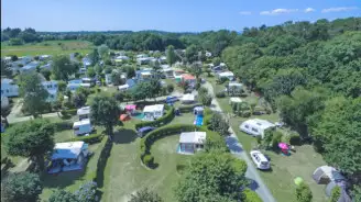 Camping Kerleyou 3*, Camping 3* à Douarnenez (Finistère) - Location Mobil Home pour 3 personnes - Photo N°9