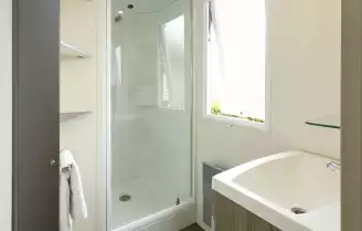 Camping Kerleyou 3*, Camping 3* à Douarnenez (Finistère) - Location Mobil Home pour 3 personnes - Photo N°14