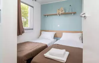 Camping Le Port de la Chaine 4*, Camping 4* à Pleubian (Cotes d'Armor) - Location Mobil Home pour 4 personnes - Photo N°8