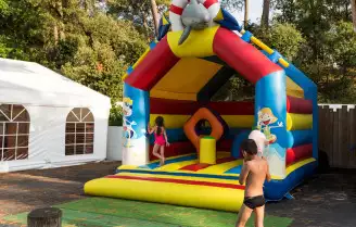 Camping Les Dunes 4*, Camping 4* à Longeville sur Mer (Vendée) - Location Mobil Home pour 4 personnes - Photo N°6