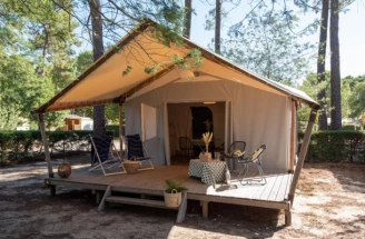Camping Médoc Plage 4*, Camping 4* à Vendays Montalivet (Gironde) - Location Tente équipée pour 4 personnes - Photo N°1