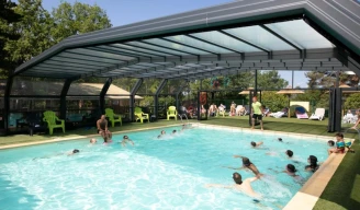 Camping Les Hirondelles 4*, Camping 4* à Loupiac (Lot) - Location Mobil Home pour 4 personnes - Photo N°2