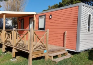 Camping Le Moténo 4*, Camping 4* à Plouhinec (Morbihan) - Location Mobil Home pour 4 personnes - Photo N°1