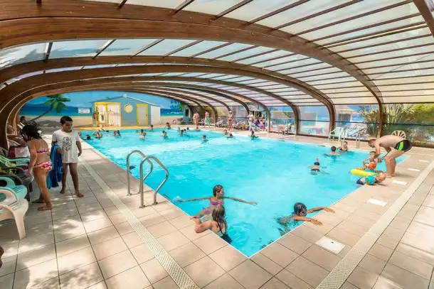 Camping Oléron Loisirs 4*, Camping 4* à Saint Georges d'Oléron (Charente Maritime) - Location Mobil Home pour 6 personnes - Photo N°5