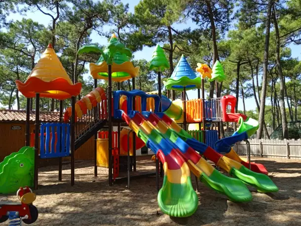 Camping de la Plage de Riez 3*, Camping 3* à Saint Hilaire de Riez (Vendée) - Location Mobil Home pour 6 personnes - Photo N°7