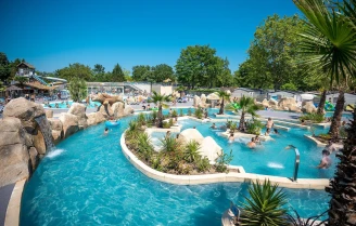 Camping Lou Pignada 5*, Camping 5* à Messanges (Landes) - Location Mobil Home pour 8 personnes - Photo N°3