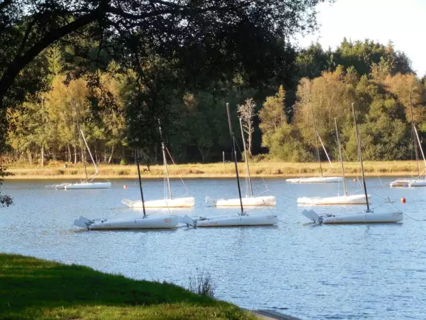 Camping le Lac O Fées 3*, Camping 3* à Priziac (Morbihan) - Location Tente équipée pour 2 personnes - Photo N°7