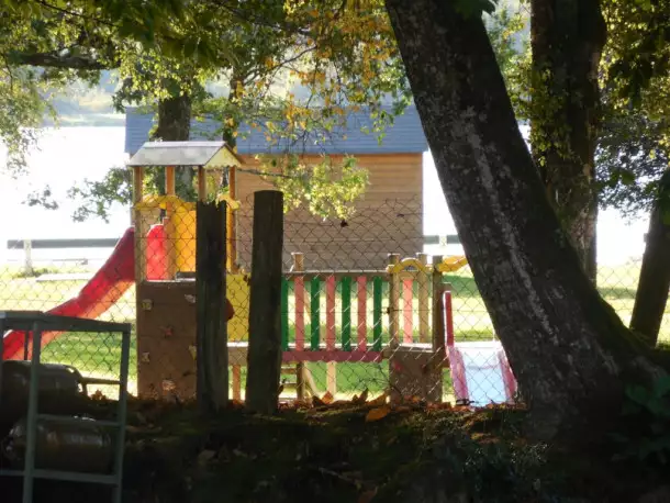 Camping le Lac O Fées 3*, Camping 3* à Priziac (Morbihan) - Location Tente équipée pour 2 personnes - Photo N°8
