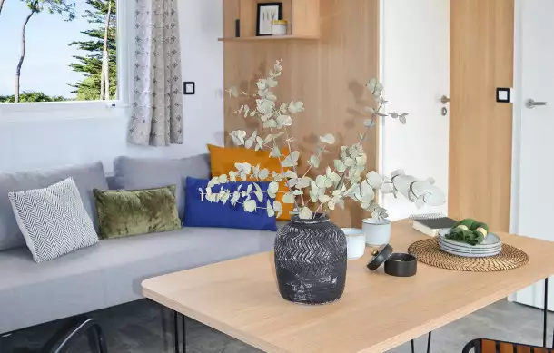 Camping Tamarins Plage 2*, Camping à Le Bois Plage en Ré (Charente Maritime) - Location Appartement pour 6 personnes - Photo N°16