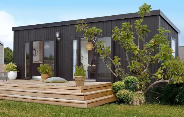 Camping Tamarins Plage 2*, Camping à Le Bois Plage en Ré (Charente Maritime) - Location Appartement pour 8 personnes - Photo N°2