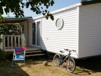 Camping Grand'R 3*, Camping à La Faute sur Mer (Vendée) - Location Mobil Home pour 4 personnes - Photo N°3