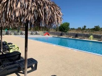 Camping Beaume Giraud 3*, Camping 3* à Balazuc (Ardèche) - Location Mobil Home pour 4 personnes - Photo N°12