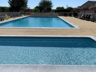 Camping Beaume Giraud 3*, Camping 3* à Balazuc (Ardèche) - Location Mobil Home pour 4 personnes - Photo N°15