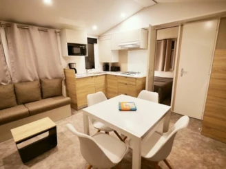 Camping Belle Rivière 3*, Camping 3* à Sainte Luce sur Loire (Loire Atlantique) - Location Mobil Home pour 4 personnes - Photo N°5