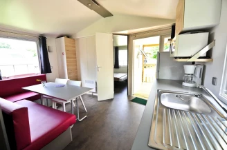 Camping Les Cigales 3*, Camping 3* à Rocamadour (Lot) - Location Mobil Home pour 6 personnes - Photo N°4