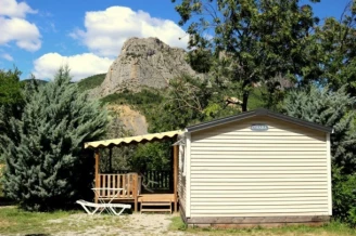 Camping Les Princes d'Orange 4*, Camping 4* à Orpierre (Hautes Alpes) - Location Mobil Home pour 6 personnes - Photo N°1