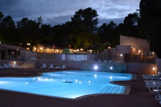 Camping Lou Cantaire 3*, Camping 3* à Fayence (Var) - Location Mobil Home pour 4 personnes - Photo N°16