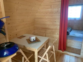 Camping L'Étang du Pays Blanc 3*, Camping 4* à Guérande (Loire Atlantique) - Location Cabane pour 3 personnes - Photo N°3