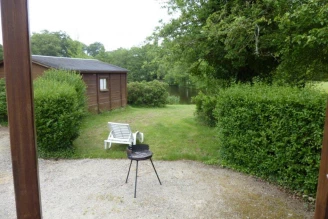 Camping Le Deffay 4*, Camping 4* à Sainte Reine de Bretagne (Loire Atlantique) - Location Chalet pour 2 personnes - Photo N°4