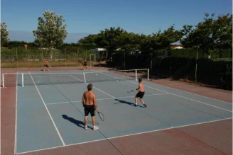 Camping Les Ilates 4*, Camping 4* à Loix (Charente Maritime) - Location Tente équipée pour 5 personnes - Photo N°12
