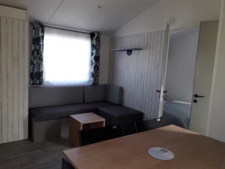 Camping Les Peupliers 3*, Camping 3* à Pouldreuzic (Finistère) - Location Mobil Home pour 4 personnes - Photo N°3