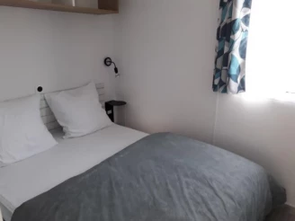 Camping Les Peupliers 3*, Camping 3* à Pouldreuzic (Finistère) - Location Mobil Home pour 4 personnes - Photo N°4