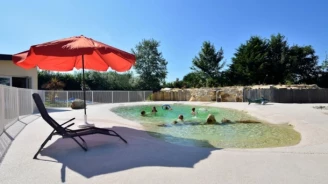 Camping Les Peupliers 3*, Camping 3* à Pouldreuzic (Finistère) - Location Mobil Home pour 4 personnes - Photo N°12