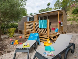 Camping Saint Louis 4* Ze collection, Camping 4* à La Roquette sur Siagne (Alpes Maritimes) - Location Mobil Home pour 4 personnes - Photo N°2