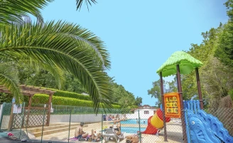 Camping Suhiberry 4* - Ze collection, Camping 4* à Urrugne (Pyrénées Atlantiques) - Location Mobil Home pour 5 personnes - Photo N°15